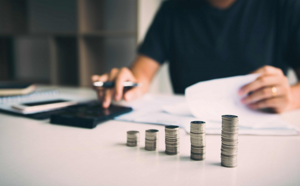 calculating-about-finances-about-the-cost-or-futur-2023-11-27-04-50-25-utc_11zon.jpg